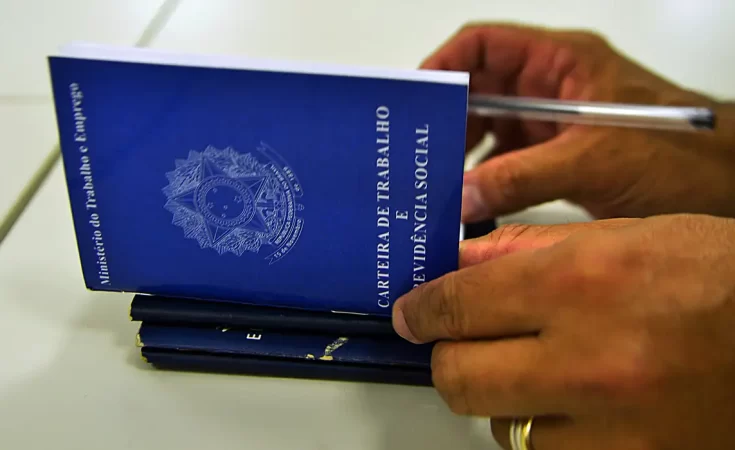 Aviso prévio indenizado não é tempo de serviço para aposentadoria, diz STJ
